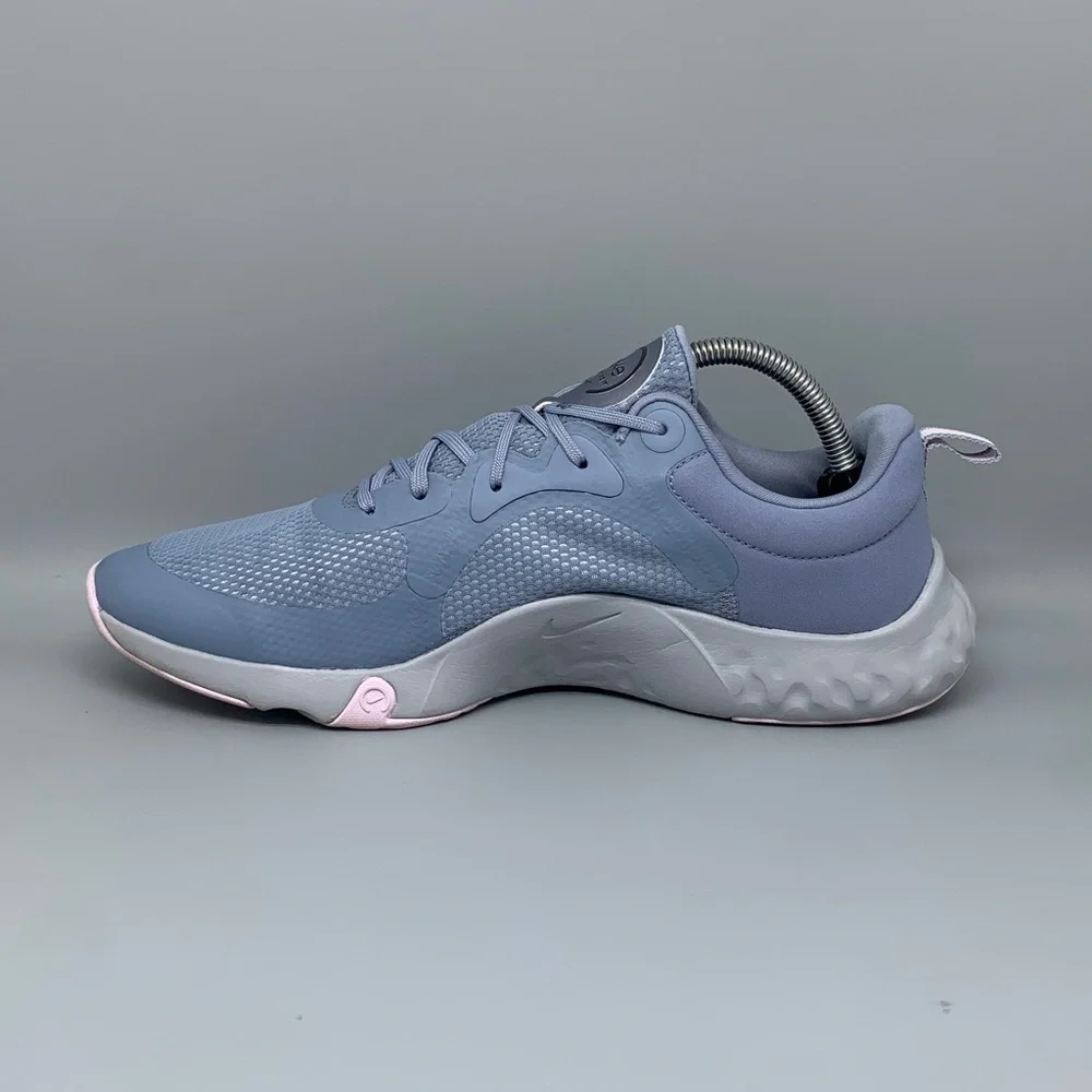 Nike title renew